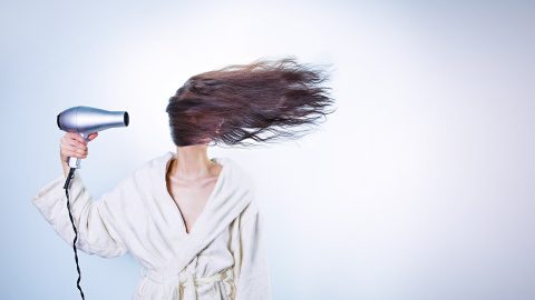 Dealing with Hair Loss and Baldness in PCOS